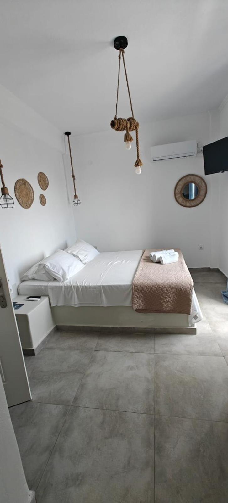 Joannes Vacation Rooms Adamantas Eksteriør billede